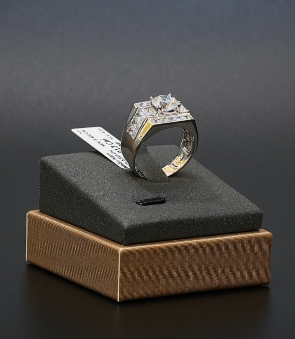 Nhẫn Vàng Trắng 610 NVT3